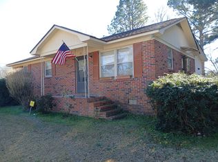 811 Market St, Cheraw, SC 29520