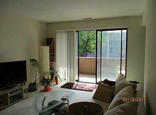 2nd image of 62 Shrewsbury Green Dr Unit L