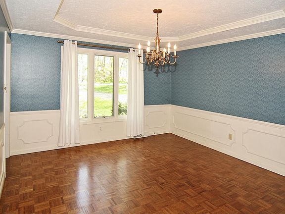 5th image of 7601 Noel Forest Ln