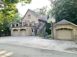 17 Summit Ave, South Huron, ON N0M 1T0