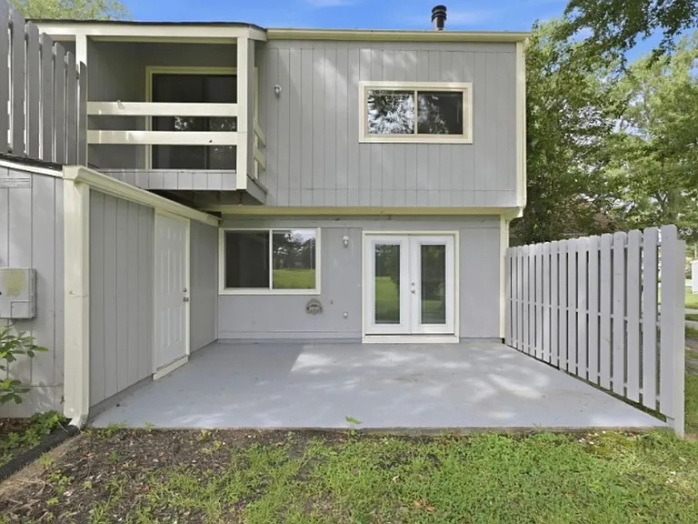 141 Quarterdeck Townes — Photo 12