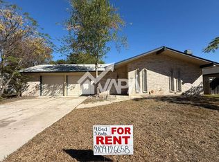 302 Kingsman St, Converse, TX 78109