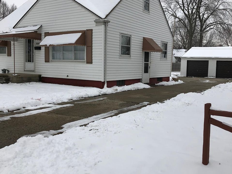 1st image of 26340 Groveland St