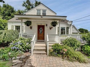 25 Washburns Ln, Stony Pt, NY 10980