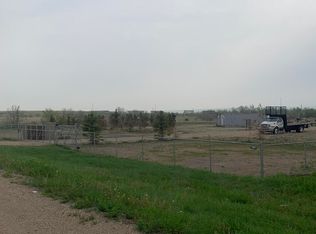 5622 Oil Ave, Williston, ND 58801