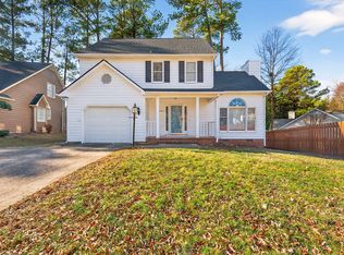 5804 Edgebury Rd, Raleigh, NC 27613