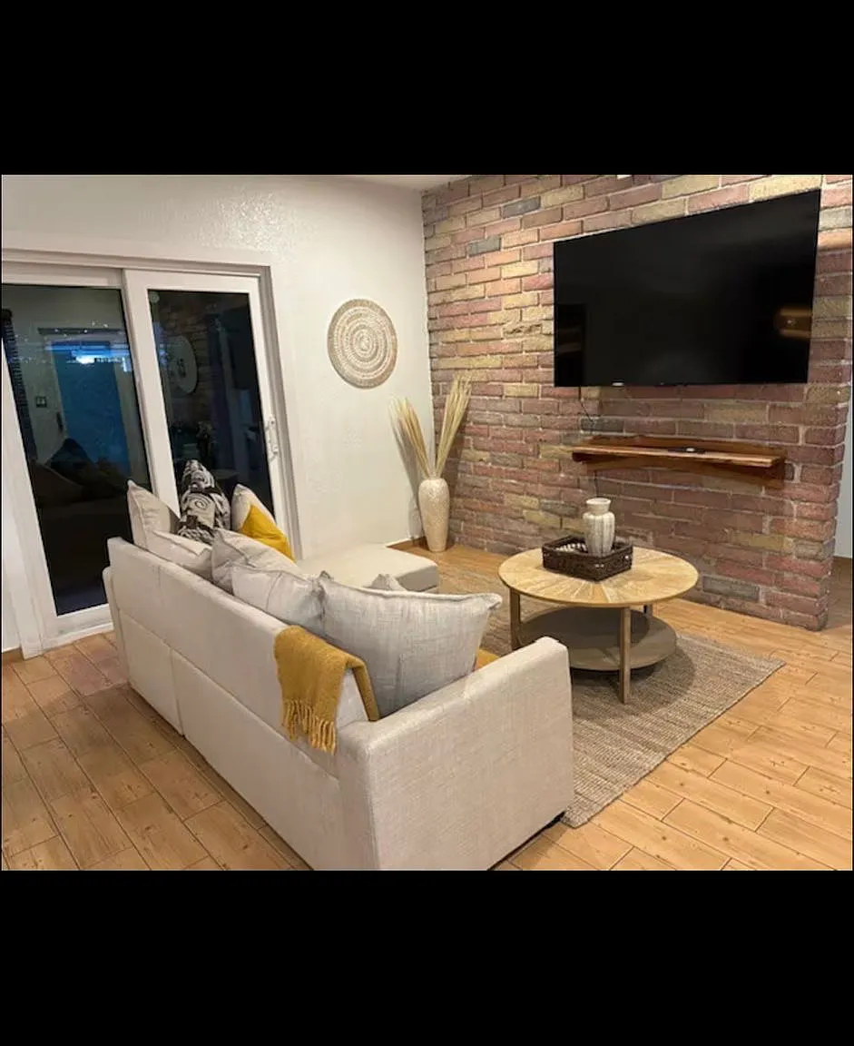 2 bed, 1348 sqft, $3,200 — Photo 4