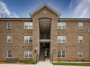 Stella's Place Apartments, Greensboro, NC 27403