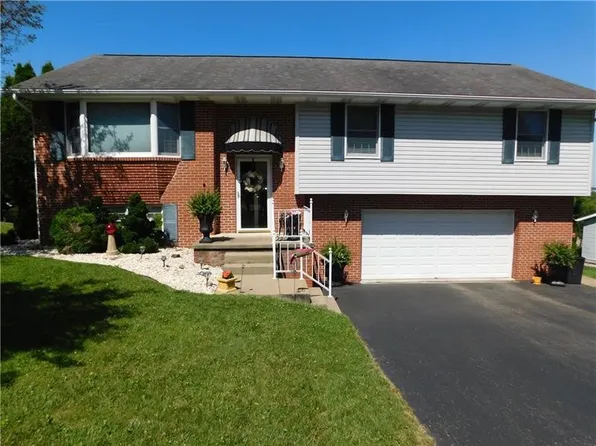 403 Shannon Dr, Uniontown, PA 15401