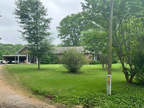 2nd image of 1460 Hill Dr
