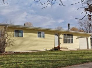 115 22nd St SW, Minot, ND 58701