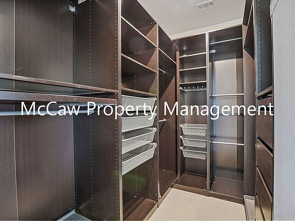 5th image of 2541 Sandy Creek Ln