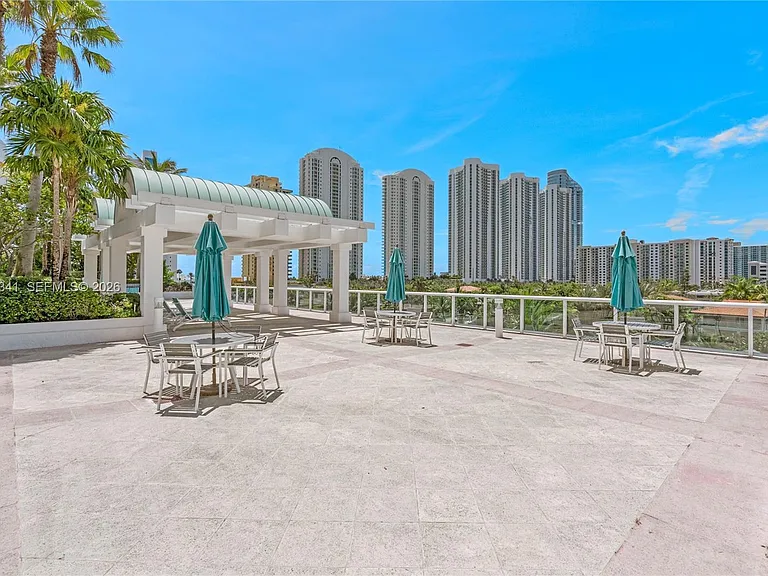 16500 Collins Ave #652 — Photo 15
