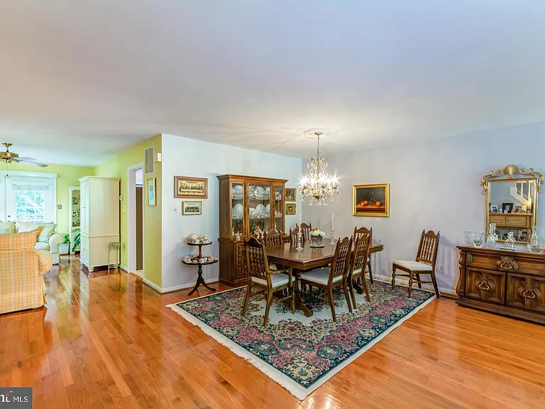 8035 Galla Knoll Cir — Photo 6