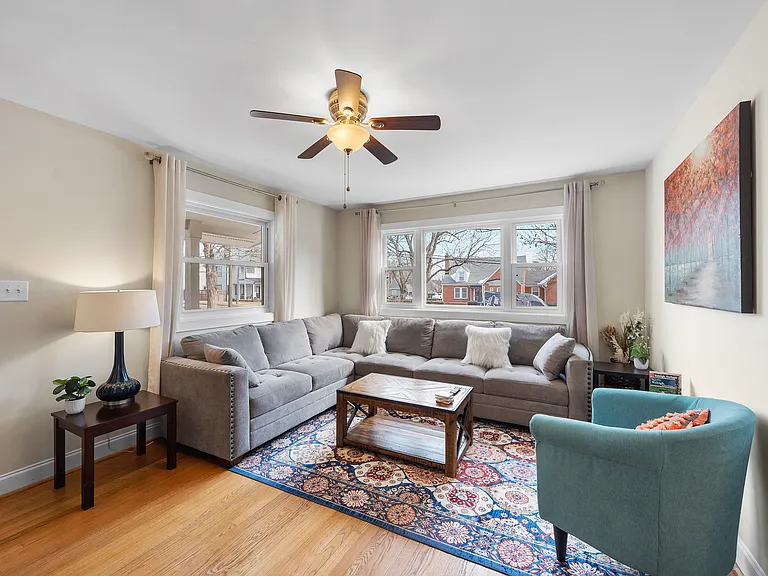 104 S Pettigrew St — Photo 3