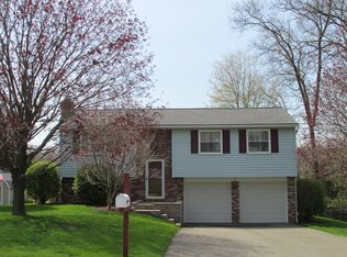 119 Crosslands Rd, Butler, PA 16002