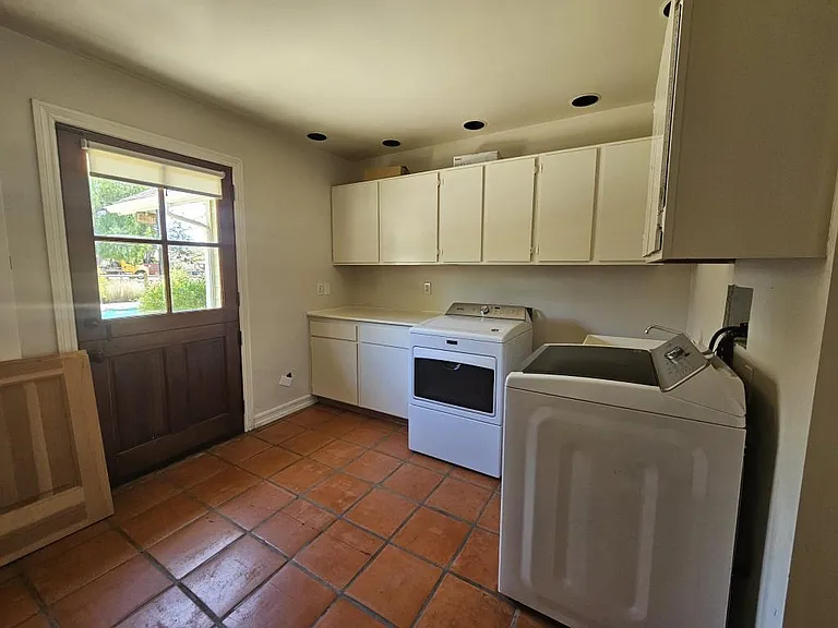 22530 Rolling Meadows Dr — Photo 44
