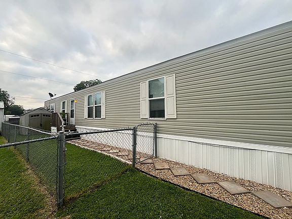 4th image of 110 Ridgecraft