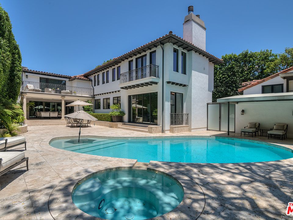 10774 Weyburn Ave, Los Angeles, CA 90024 | Zillow