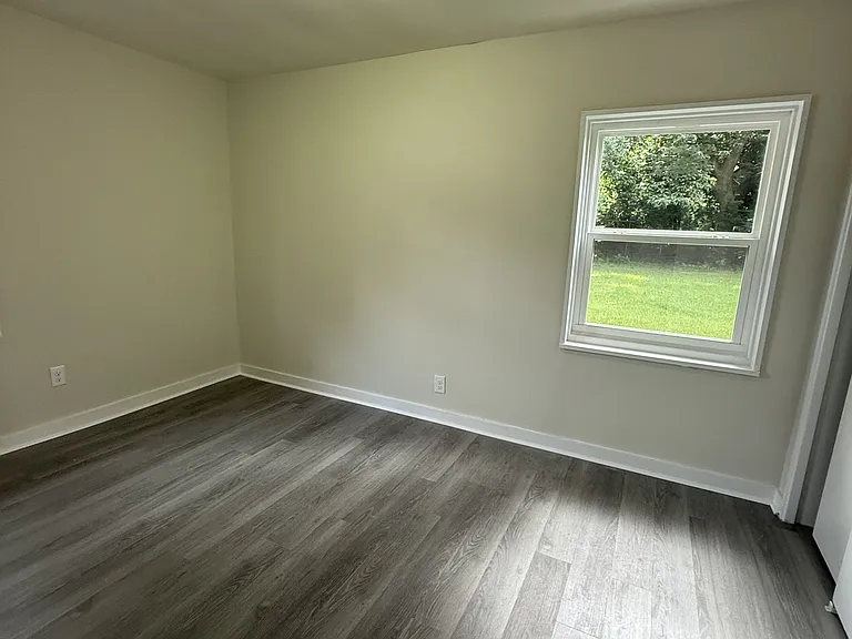 1545 17th Pl SW — Photo 8