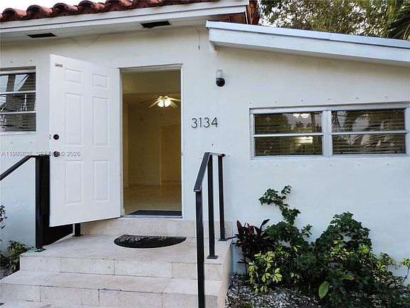 2nd image of 3134 SW 25th Ter