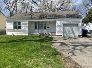 2505 SE Iowa Ave, Topeka, KS 66605