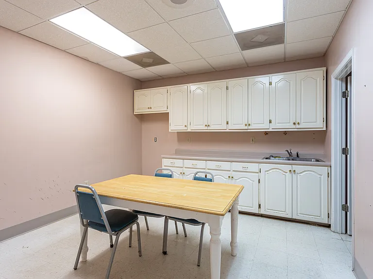 620 Quintard Ave #1 — Photo 26
