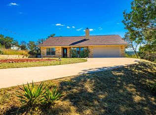 420 Westway Dr, Kerrville, TX 78028