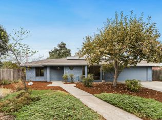 10 Clover Ct, Woodland, CA