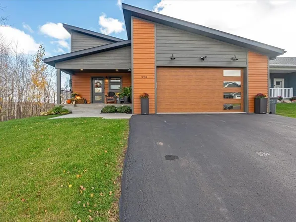 328 Coffee Creek Blvd, Duluth, MN 55811