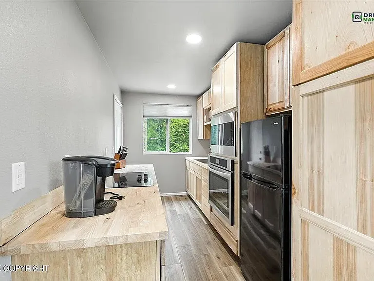 6025 N Engstrom Rd — Photo 11