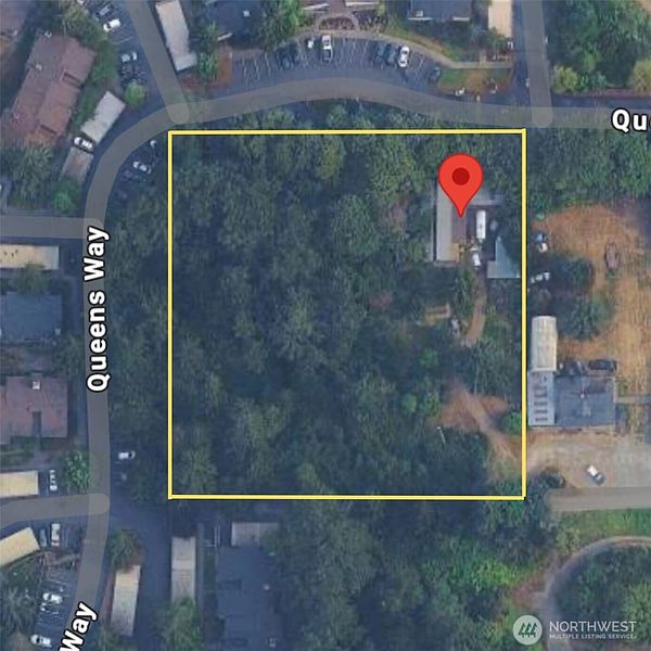 3rd image of 2810 Redwood Street
