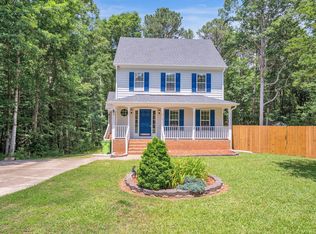 272 Kentucky Dr, Clayton, NC 27527