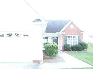 1333 Crosswinds Dr, High Point, NC 27265