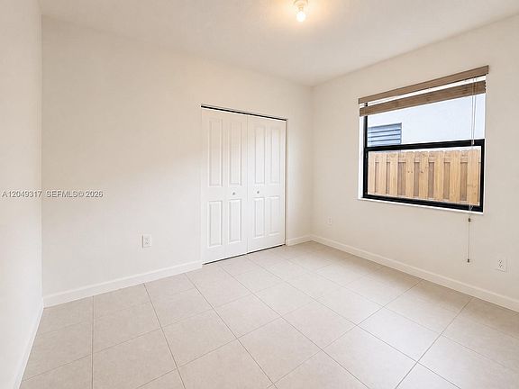 5th image of 11943 SW 241st St