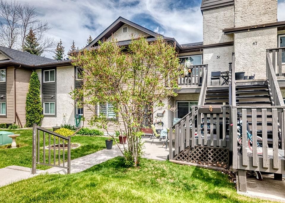1st image of 51 W Cedar Springs Gdns SW