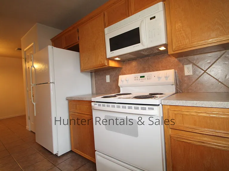 3507B Dustin Ct — Photo 13