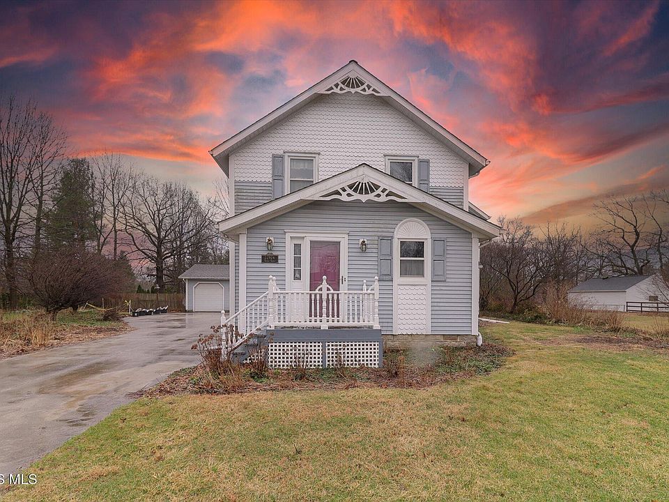 1st image of 22924 W Toledo St