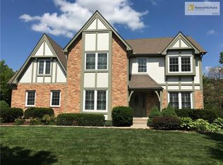 13009 Cedar St, Leawood, KS 66209