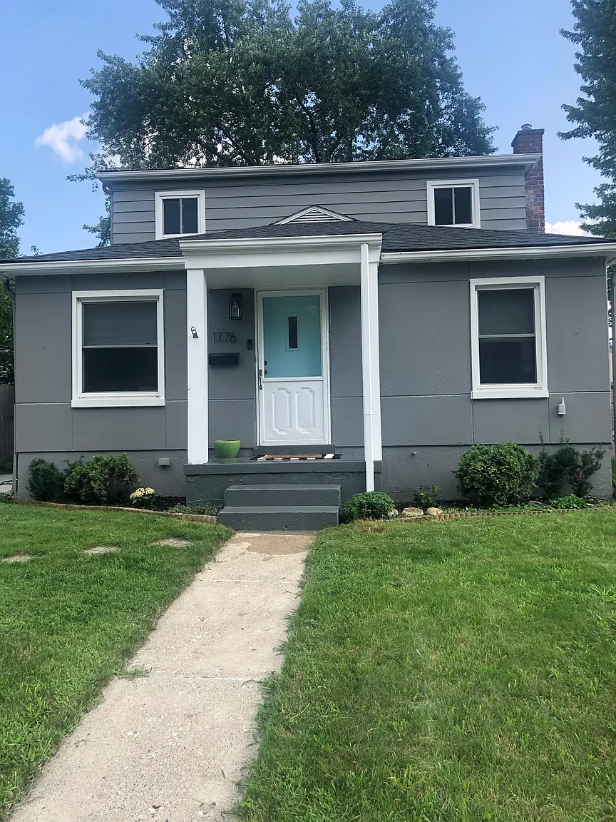 1776 Shevlin St photo 1
