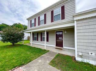 28 Rotherham Ln, Hampton, VA 23666