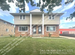 6613 Beverly Dr, Cleveland, OH 44130