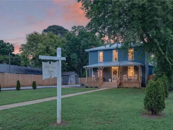 309 N Maple St, Graham, NC 27253