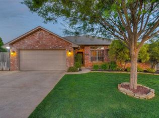 15944 Sky Run Dr, Edmond, OK 73013