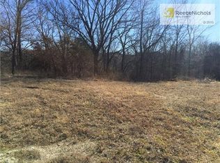 1255 Neil Dr, Louisburg, KS 66053