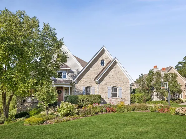 13487 Cambridge Dr, Lemont, IL 60439