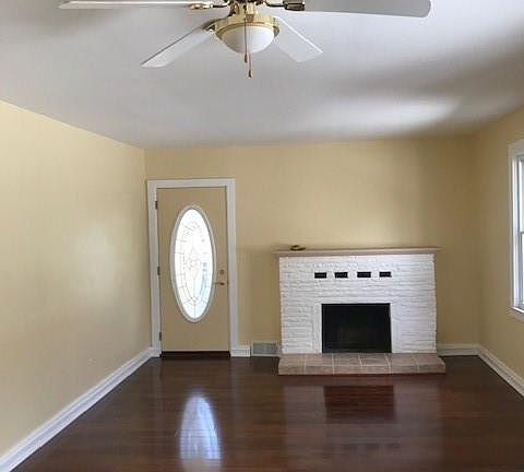 2nd image of 23068 Berdeno Ave