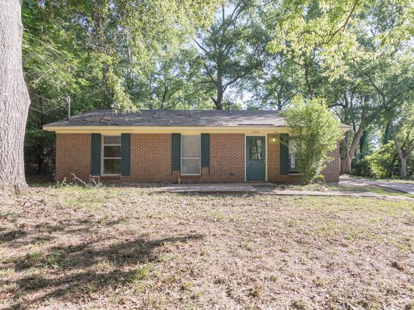 206 Rosemary Ln