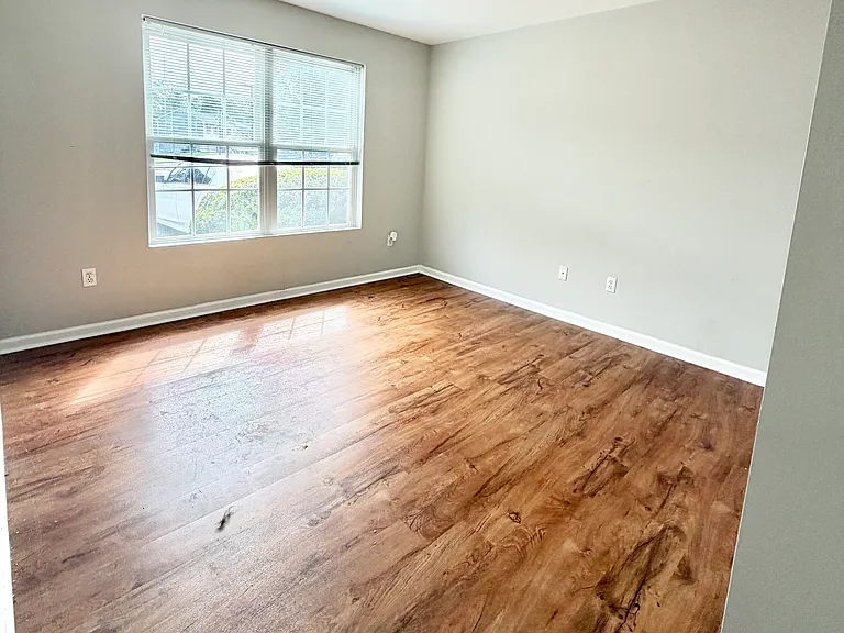 204 Cherry St #5C — Photo 7