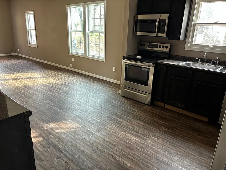 2127 N Boonville Ave — Photo 15